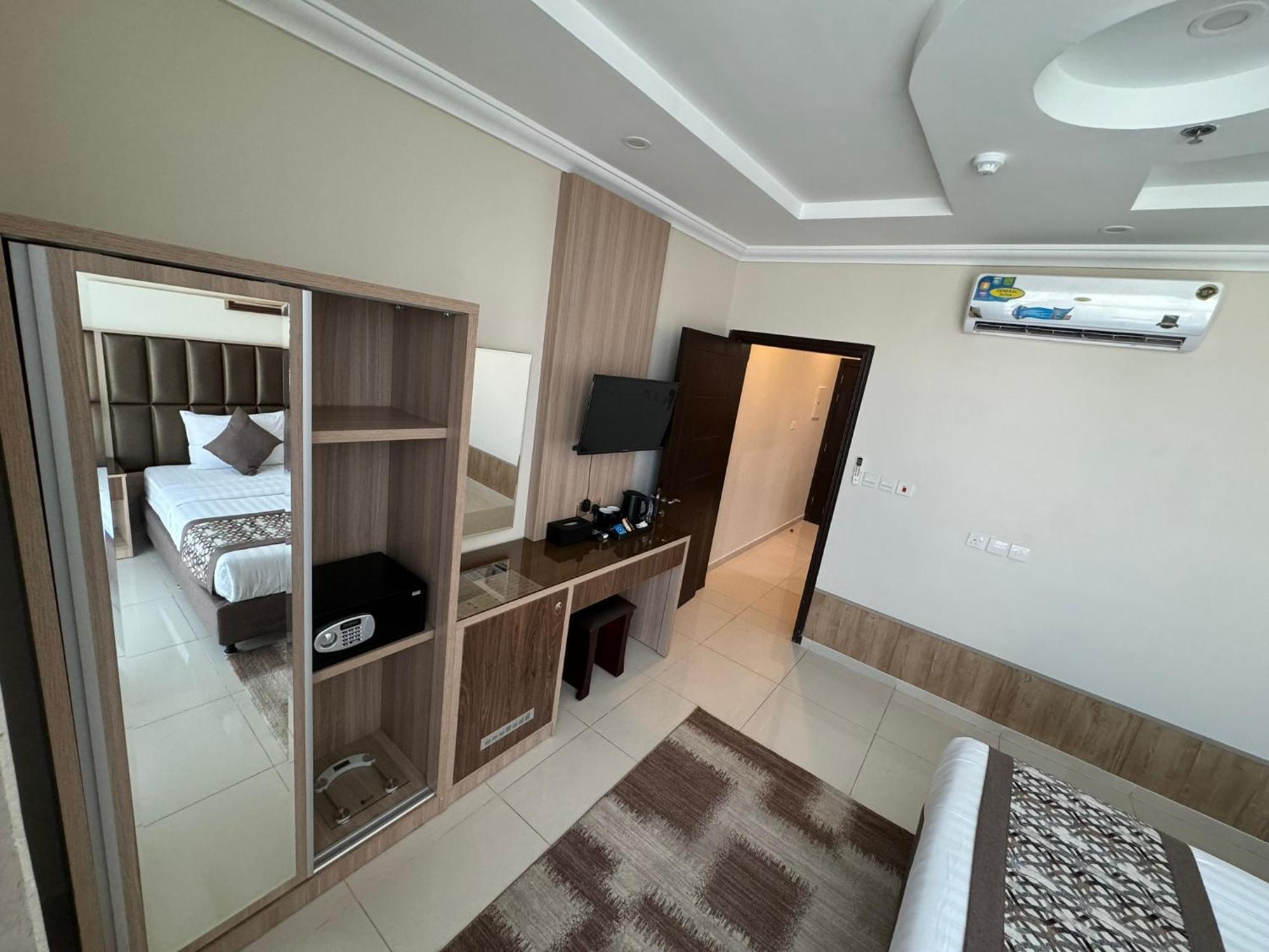 Primotel Suites As Salamah เจดดาห์ ภายนอก รูปภาพ